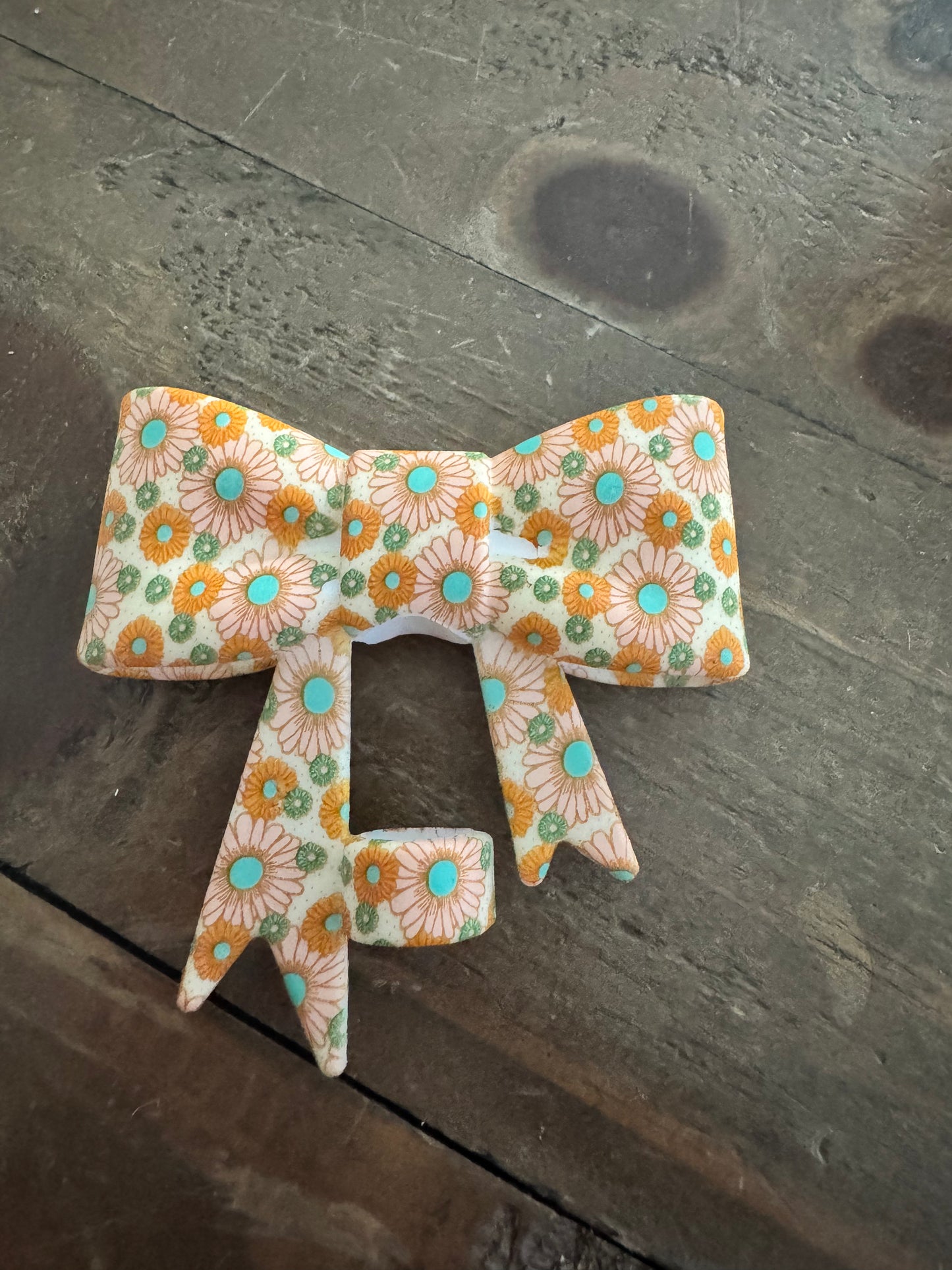 Bow Straw Topper