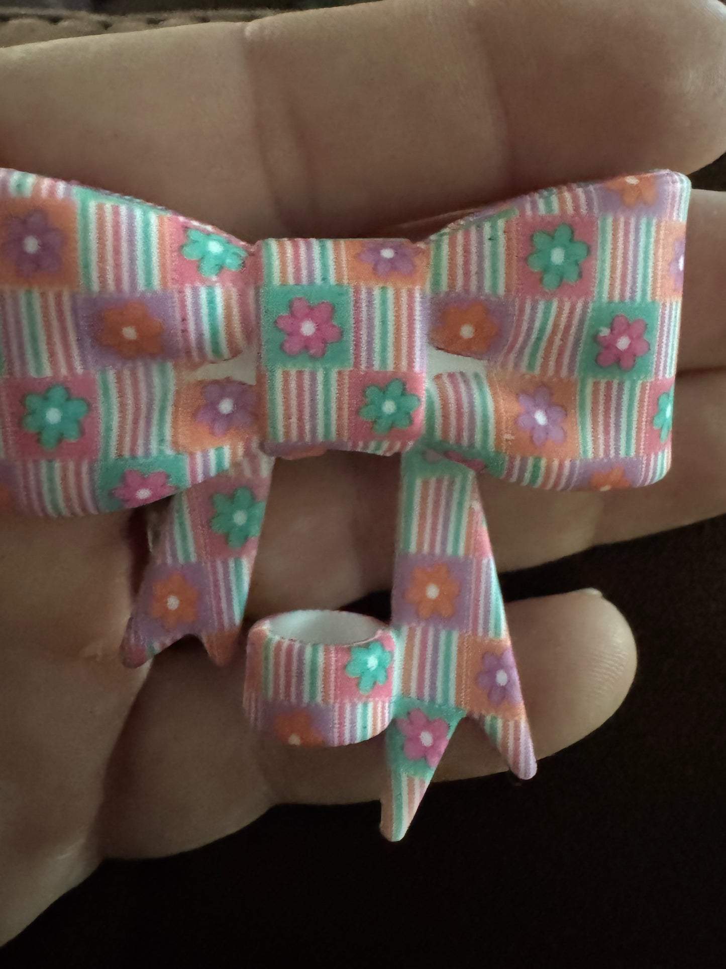 Bow Straw Topper